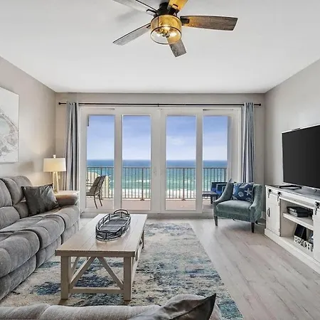 The Crab'S Eyebrow Apartment